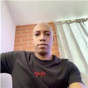 Arquitecto especializado en diseño en 2D y 3D, con todas las estrategias para que el estudiante aprenda los fundamentos principales, medios y profesionales del diseño digital